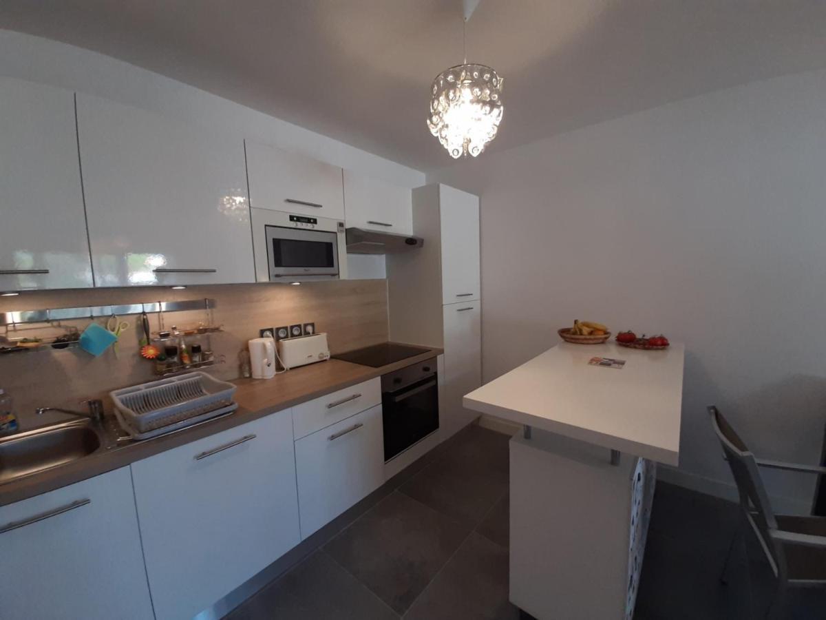 Appartement De Standing Avec Jardin Privatif, Proche Du Lac Et Du Centre, Parking Inclus - Fr-1-239-583 Сорт-Осгор Экстерьер фото